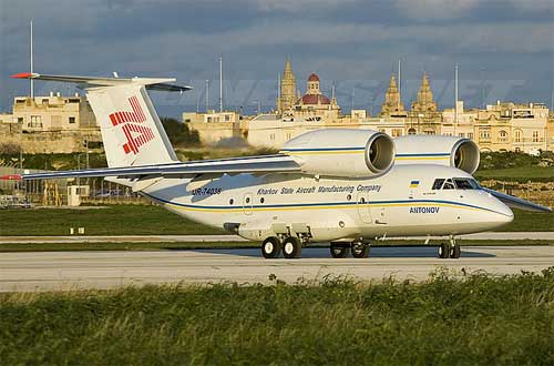 Aircraft similar to the one which crashed (Antonov AN-74)