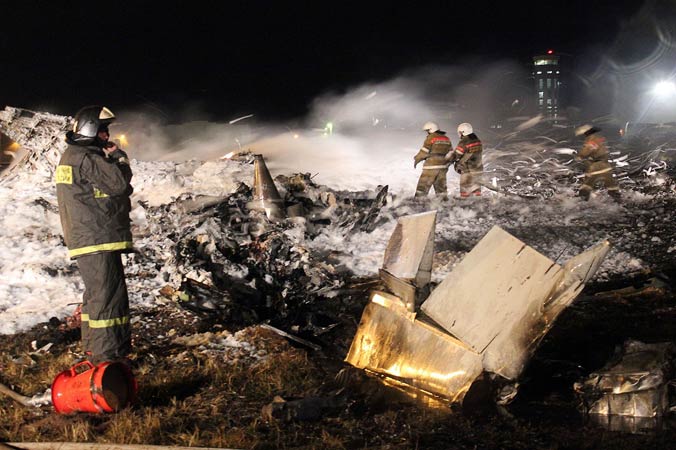 Tatarstan Airlines Boeing 737-53A plane crash - Kazan, Russia