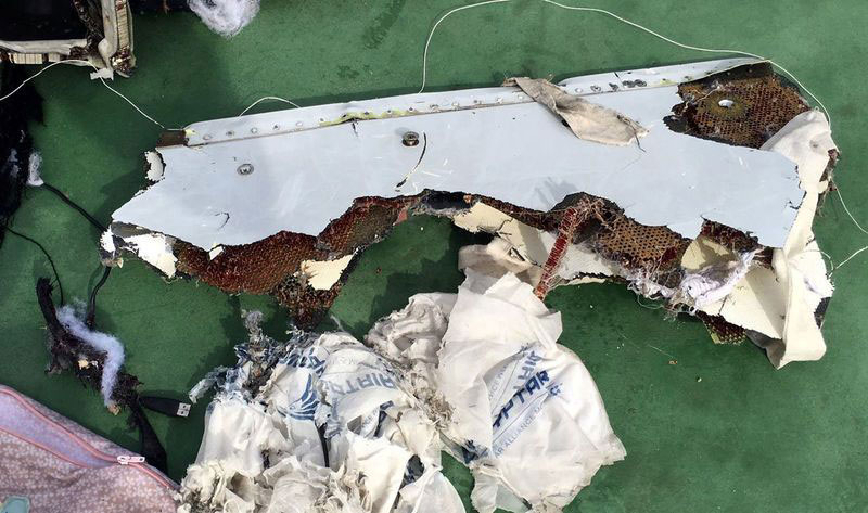 Accident d'un Airbus A320-232 d' Egyptair - Large d'Alexandrie, Egypte