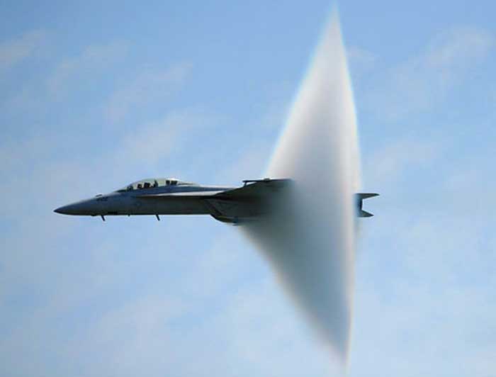 F14 explosion in midair after a supersonic fly-by