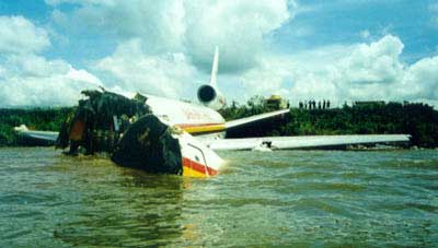 Accident d'un DC-10-30 de  DAS Air Cargo - Entebbe, Uganda