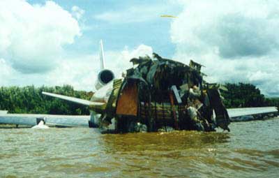 Photos du crash du DC-10-30 de DAS Air Cargo