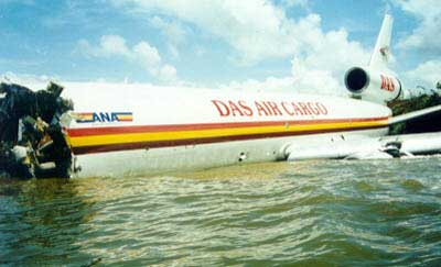 Photos du crash du DC-10-30 de DAS Air Cargo