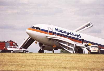 Photos of the Hapag Lloyd Airbus A310 crash