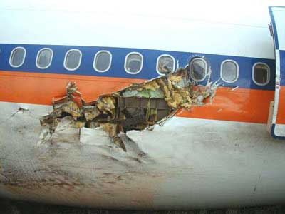 Photos of the Hapag Lloyd Airbus A310 crash