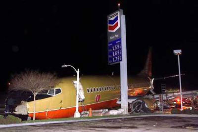 Photos du crash du Boeing 737 de Southwest Airlines