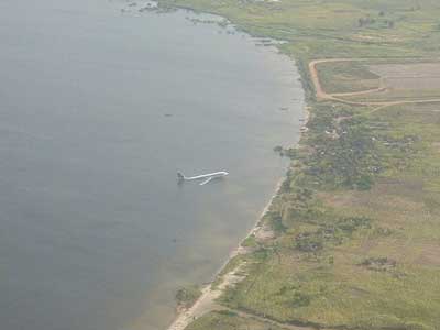 Photos du crash du Boeing 707 cargo de Trans Arabian Air Transport
