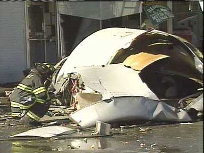 Photos du crash de l'Airbus A300B4 d'American Airlines