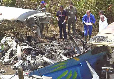 Photos du crash du DHC-6 Twin Otter 300 de Caraïbes Air Transport