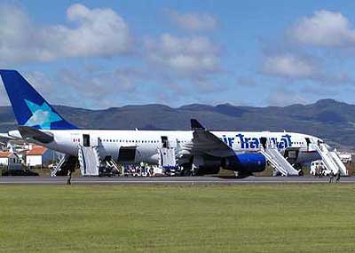 Accident d'un Airbus A330-243 d' Air Transat - Lajes, île terceira, Portugal