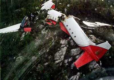 Photos du crash de l'Hawker Siddeley HS-7 d'Airquarius aviation