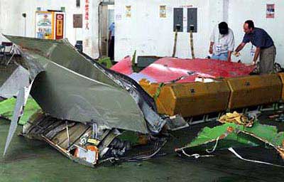 Photos du crash du Boeing 747 de China airlines