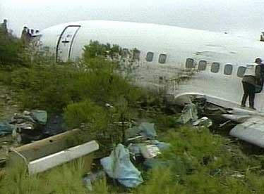 Photos du crash du Boeing 737 d'Egyptair