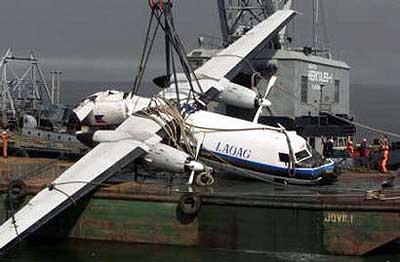 Photos du crash du Fokker F-27 Friendsh de Laoag Airlines