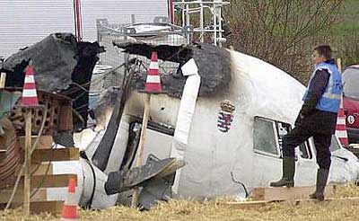 Photos du crash du Fokker F-50 de Luxair