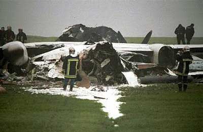 Photos du crash du Fokker F-50 de Luxair