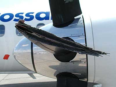 Photos du crash du Saab 2000 de Swiss International Air Lines