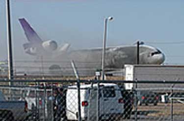 Federal Express MD-10 freighter crash
