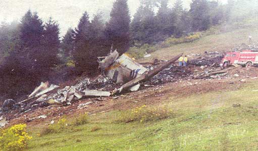 Ukranian Mediterranean Airline Yakovlev YAK-42D plane crash - Macka, Turkey