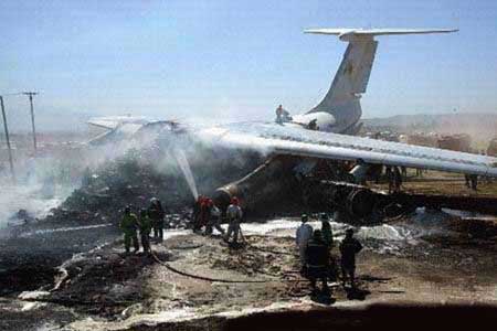 Photos du crash de l'Ilyushin IL-76TD d'Azal Avia Cargo