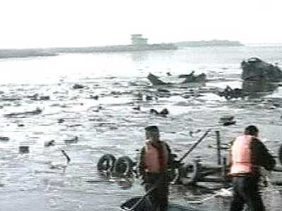 China Yunnan Airlines Canadair CRJ-200LR crash