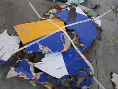 Photos of the Flash Airlines Boeing 737 crash