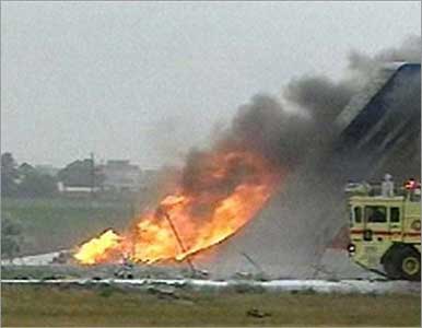 Photos of the Air France Airbus A340 crash