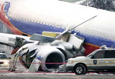 Photos du crash du Boeing 737 de Southwest Airline