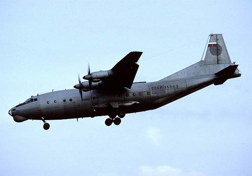 Antonov AN-12 Avion de même type que celui accidenté (Antonov AN-12)