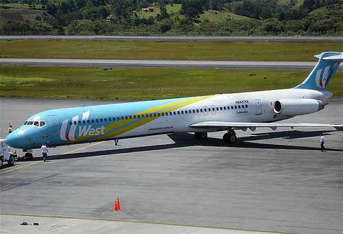 Aircraft similar to the one which crashed (MD-82)