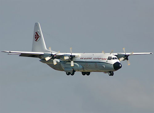 Aircraft similar to the one which crashed (Lockheed L-100-30)