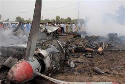 PIA Fokker F-27 crash