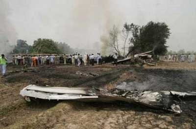 Photos of the PIA Fokker F-27 crash