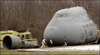 Photos du crash du Lockheed C-5 Galaxy de la US Air Force