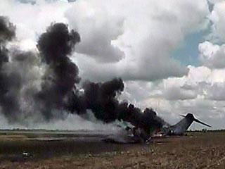 Aviatsiya Voyenno-Morskoyo Tupolev TU-134 plane crash - Gvardeyskoye, Ukraine