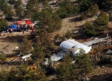 Atlasjet Airlines MD-83 plane crash - Isparta, Turkey
