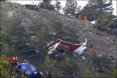 Photos du crash du MD-83 d'Atlasjet Airlines