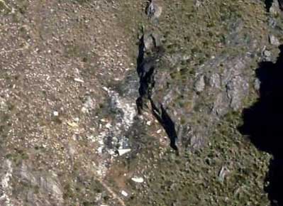 Photos du crash de l'ATR-42 de Santa Barbara Airlines