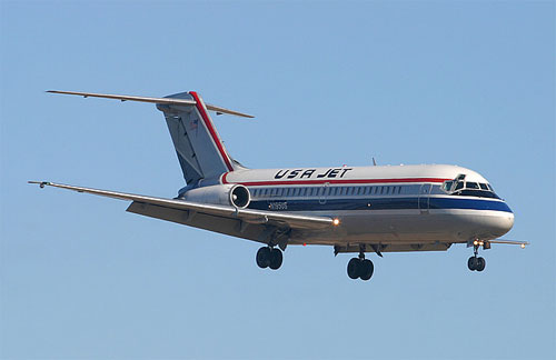 Aircraft similar to the one which crashed (DC-9-15F)