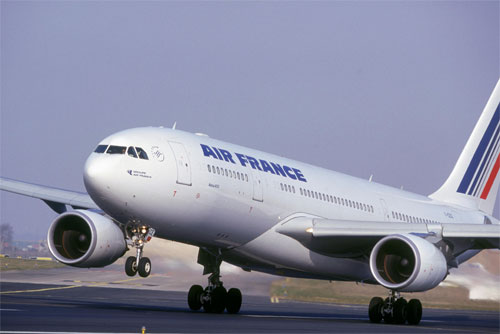 Aircraft similar to the one which crashed (Airbus A330-203)