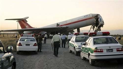 Photos du crash de l'Ilyushin IL-62M d'Aria Air
