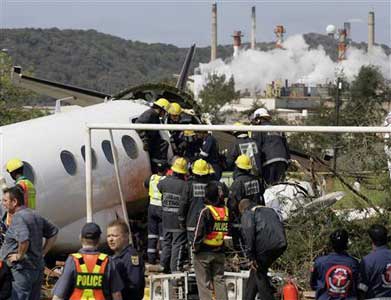 Photos du crash du BAe Jetstream J-41 de SA Airlink