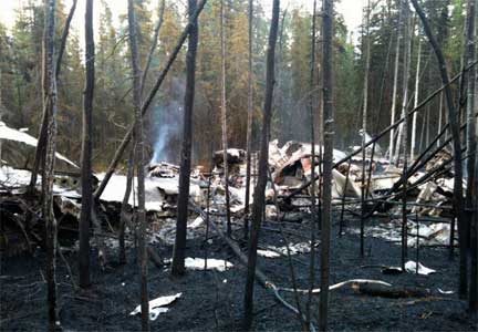 Photos du crash du Fairchild C-123K d'All West Freight