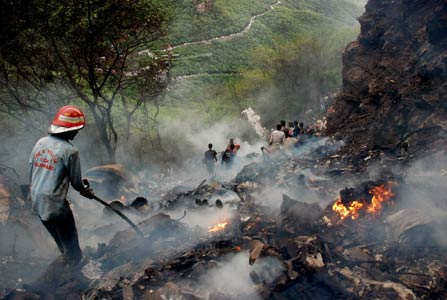 Airblue Airbus A321 crash