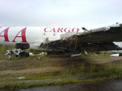 Photos of the CAA Boeing 727 freighter crash
