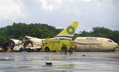 Photos du crash du Boeing 737 d'Aires