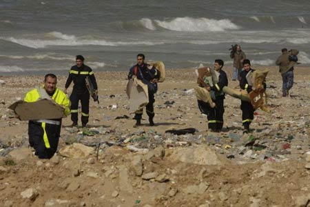 Photos du crash du Boeing 737 d'Ethiopian Airlines
