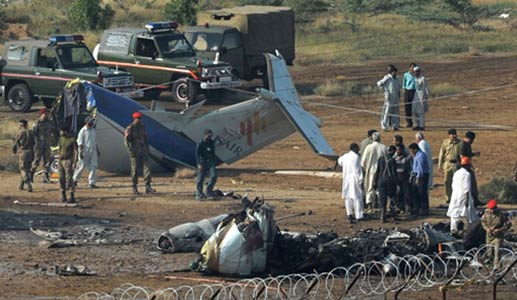 Photos of the JS Air Beechcraft 1900C  crash