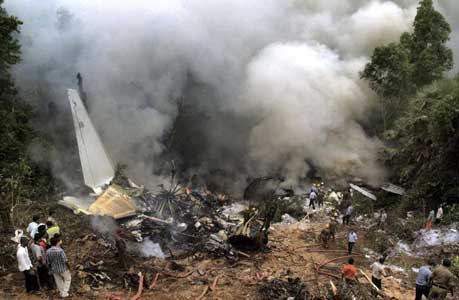 Air India Express Boeing 737-8HG plane crash - Mangalore, India