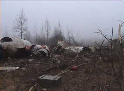Polish Air Force Tupolev TU-154M plane crash - Smolensk, Russia